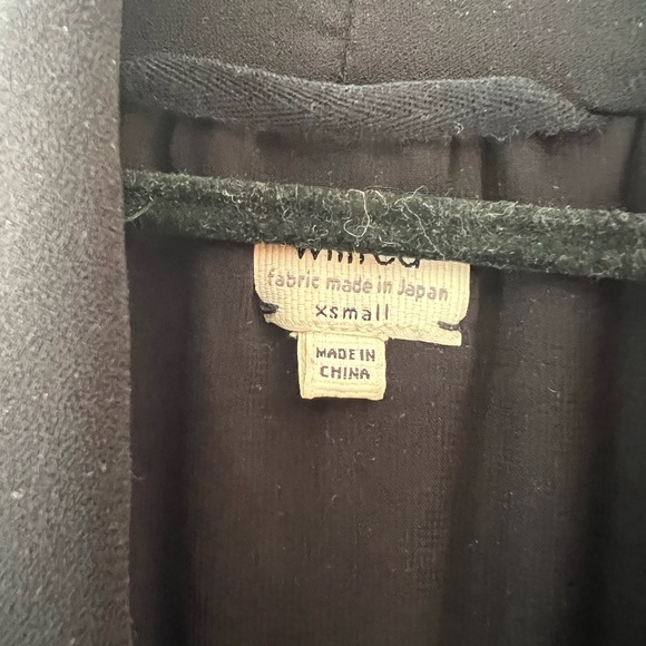 Wilfred XS black dress w/pockets - Picture 2 of 6